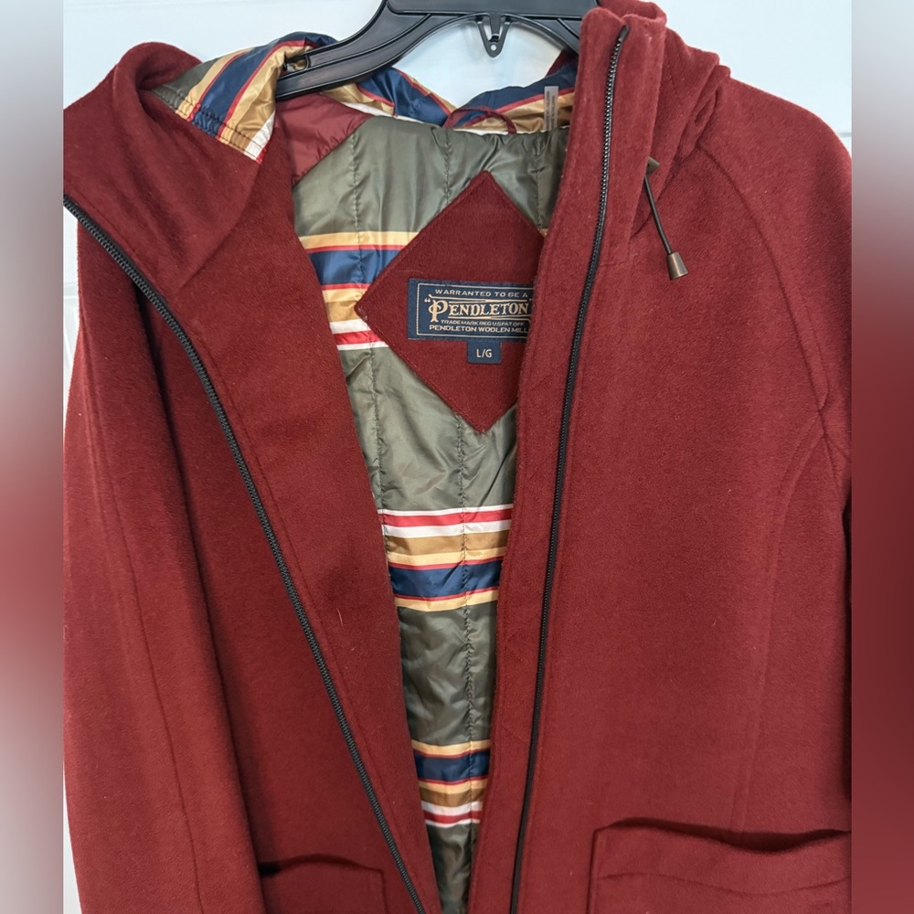Pendleton Women’s Beverly Wool Hooded Coat (Burgundy)